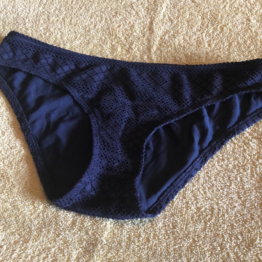 Bikini swim bottom